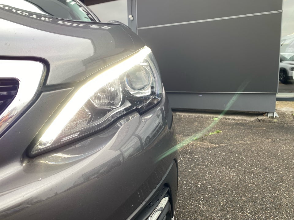 Peugeot 308 1,2 PureTech 130 Style SW 5d