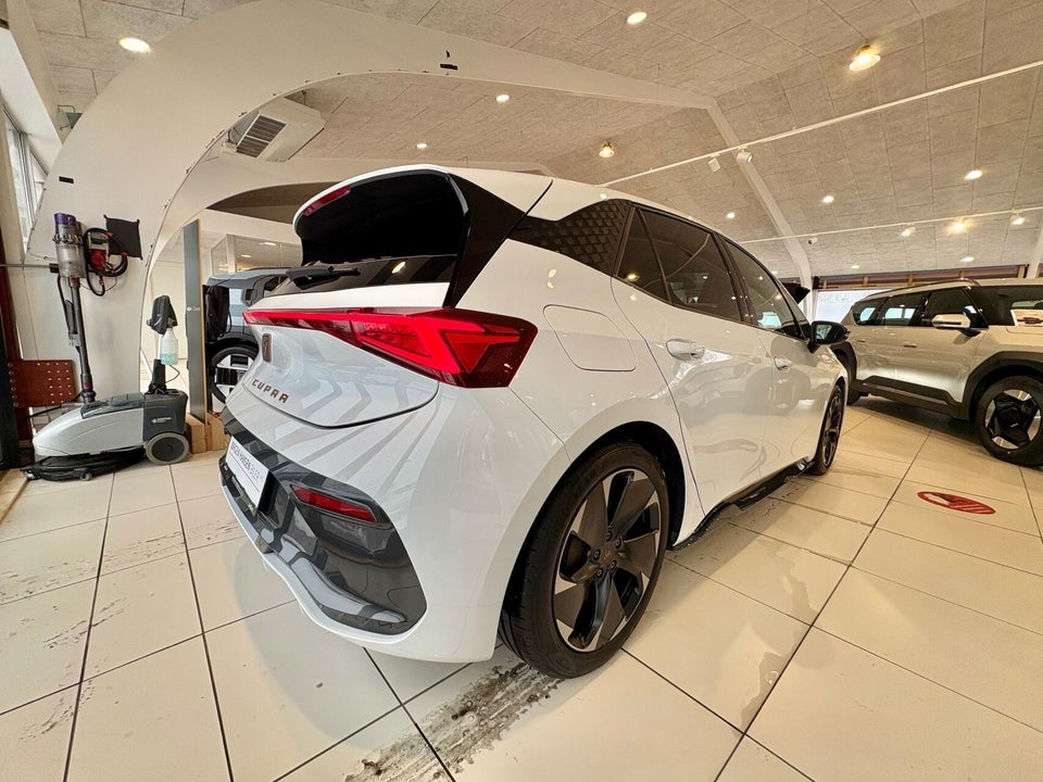 Cupra Born 77 e-Boost 5d