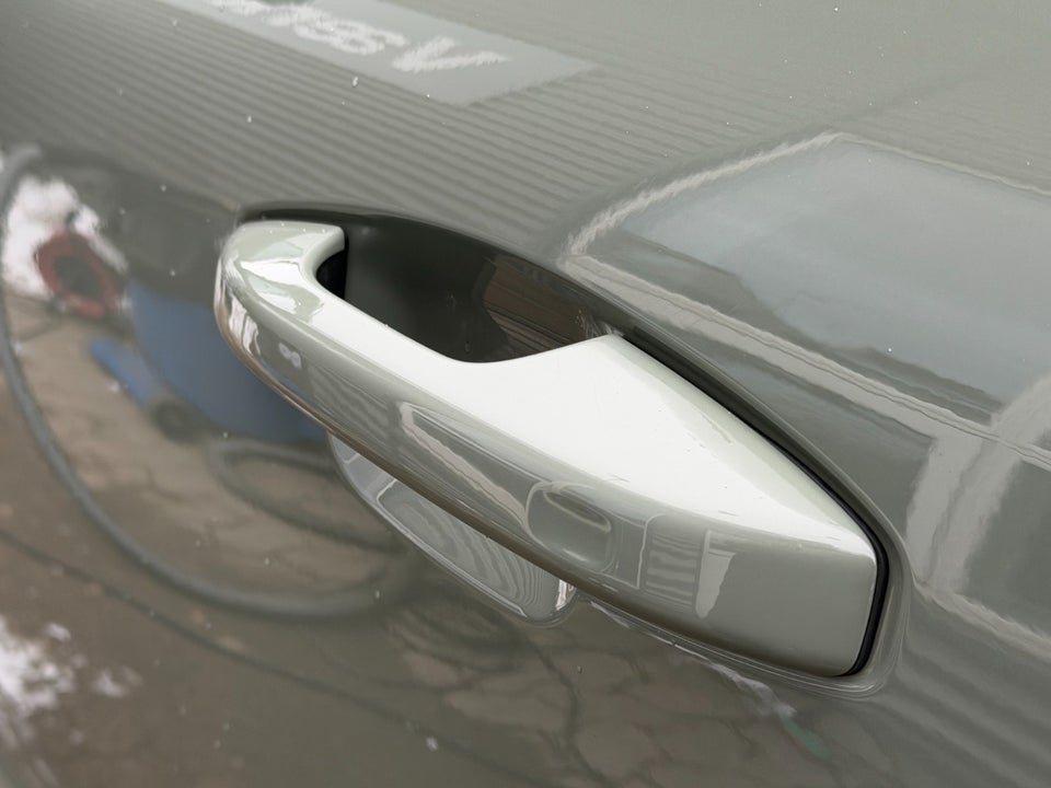 Volvo XC40 P6 ReCharge Ultimate 5d