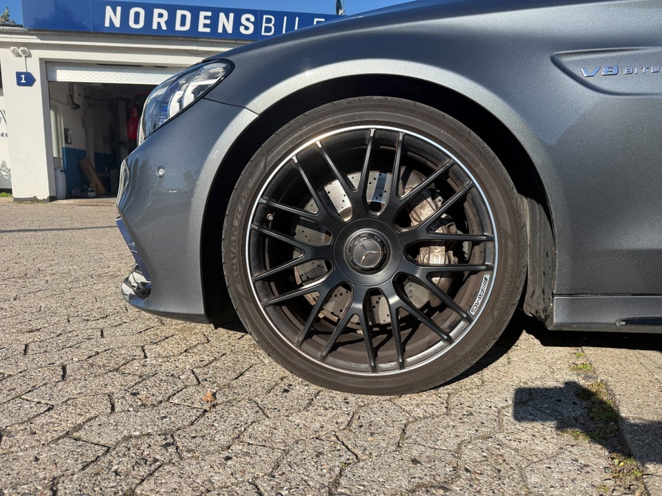 Mercedes C63 4,0 AMG stc. aut. 5d