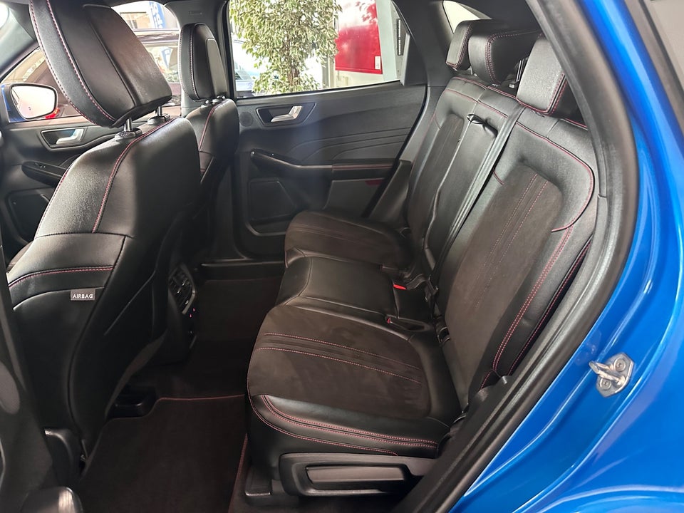 Ford Kuga 2,5 PHEV ST-Line X CVT 5d
