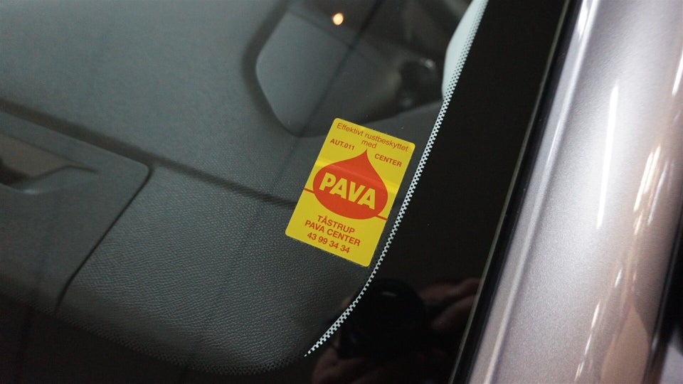 Peugeot 208 1,2 PureTech 100 Selection Sport EAT8 5d