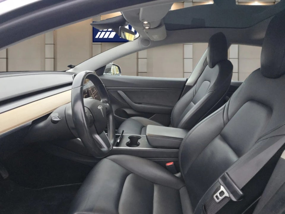 Tesla Model 3 Long Range AWD 4d