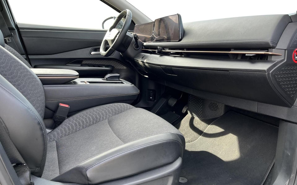 Nissan Ariya 87 Advance 5d