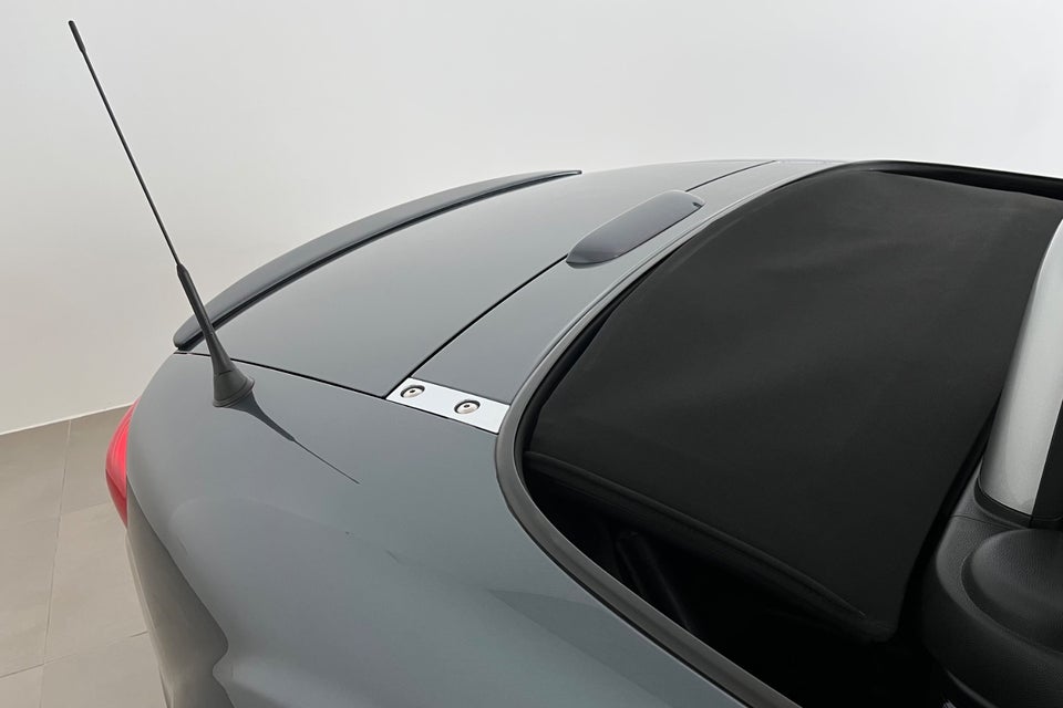 Mazda MX-5 1,8 Roadster 2d
