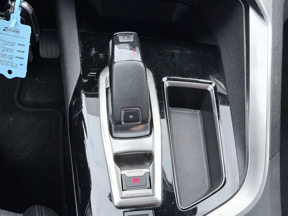 Peugeot 5008 1,5 BlueHDi 130 Allure EAT8 7prs 5d