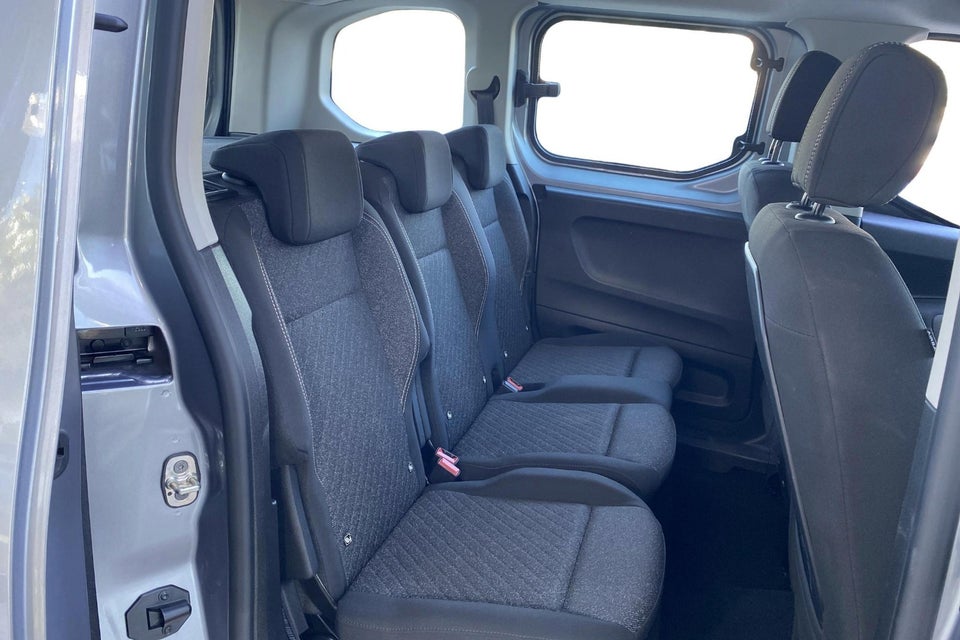 Peugeot e-Rifter 54 Allure 5d