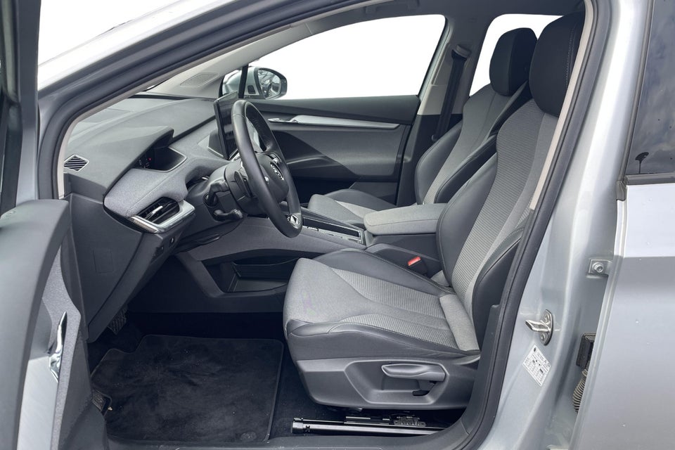 Skoda Enyaq 60 iV Loft 5d