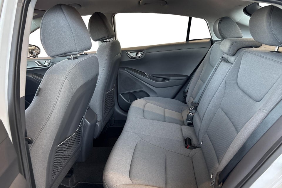 Hyundai Ioniq 40 EV Style 5d