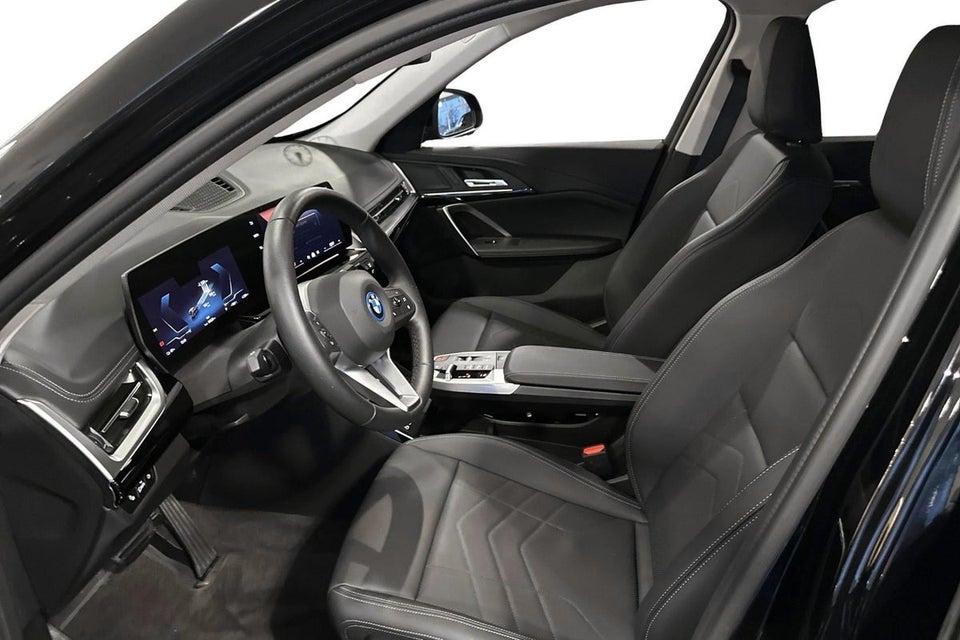 BMW iX1 eDrive20 X-Line 5d