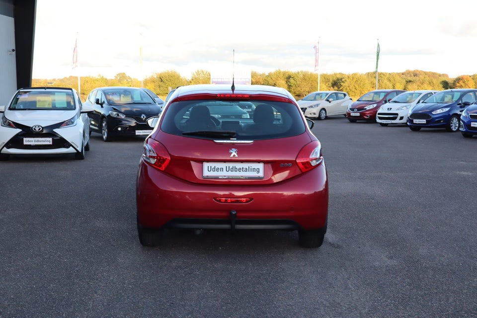 Peugeot 208 1,2 VTi 82 Allure 5d