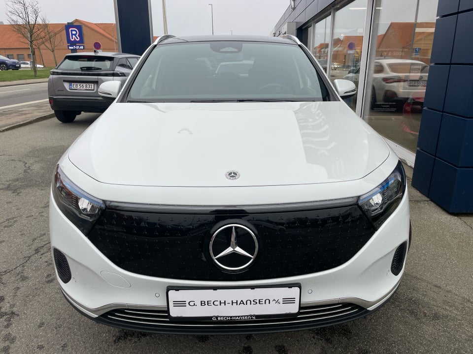 Mercedes EQA250+ Progressive 5d