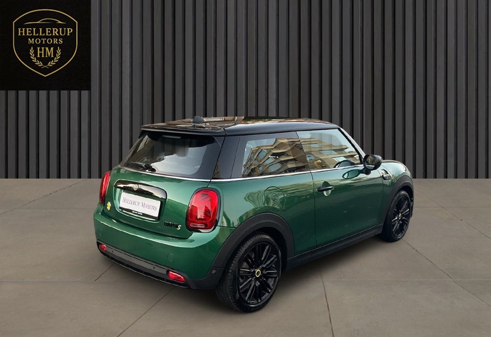MINI Cooper SE Classic Trim 3d