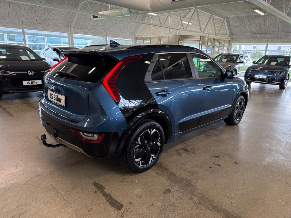 Kia Niro 64 EV Upgrade 5d
