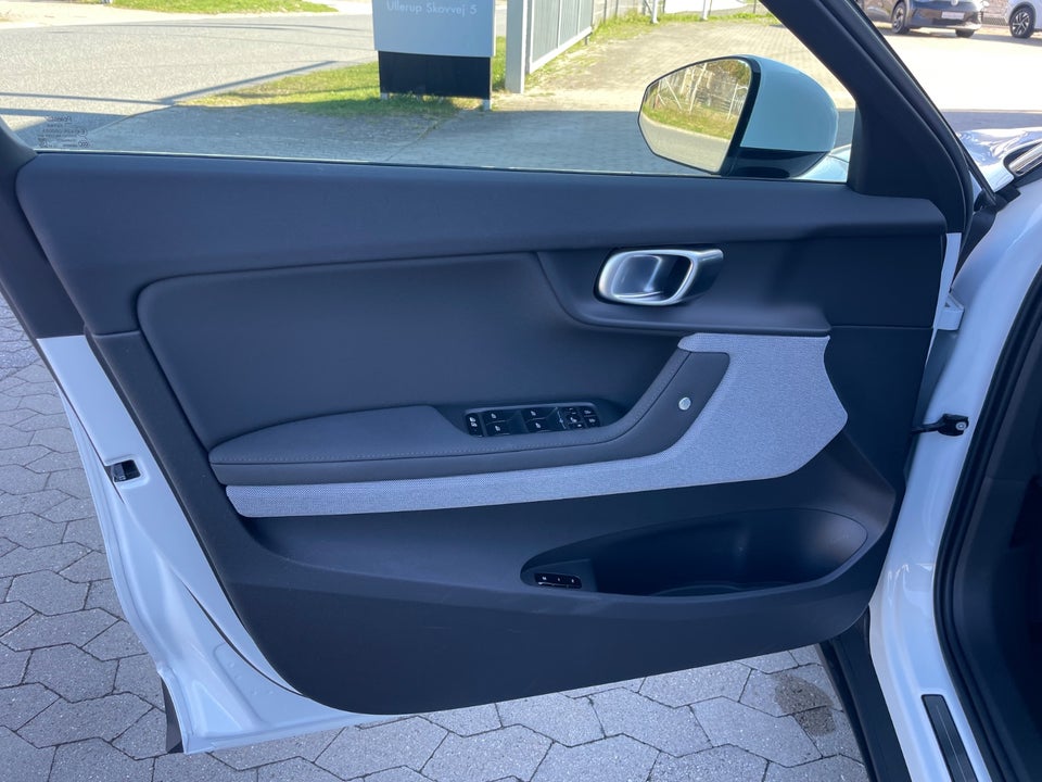 Polestar 2 Long Range AWD 5d