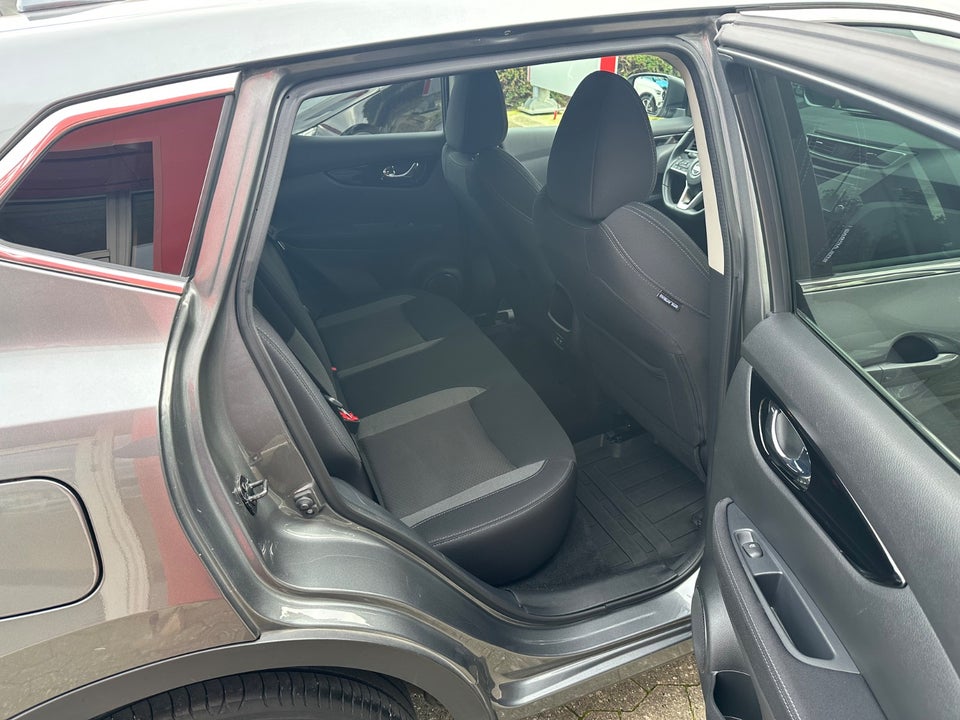 Nissan Qashqai 1,3 Dig-T 160 N-Connecta DCT 5d