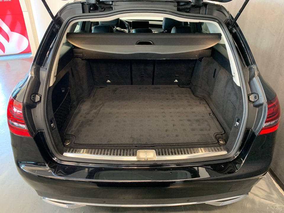 Mercedes C220 d 2,0 Avantgarde stc. aut. 5d