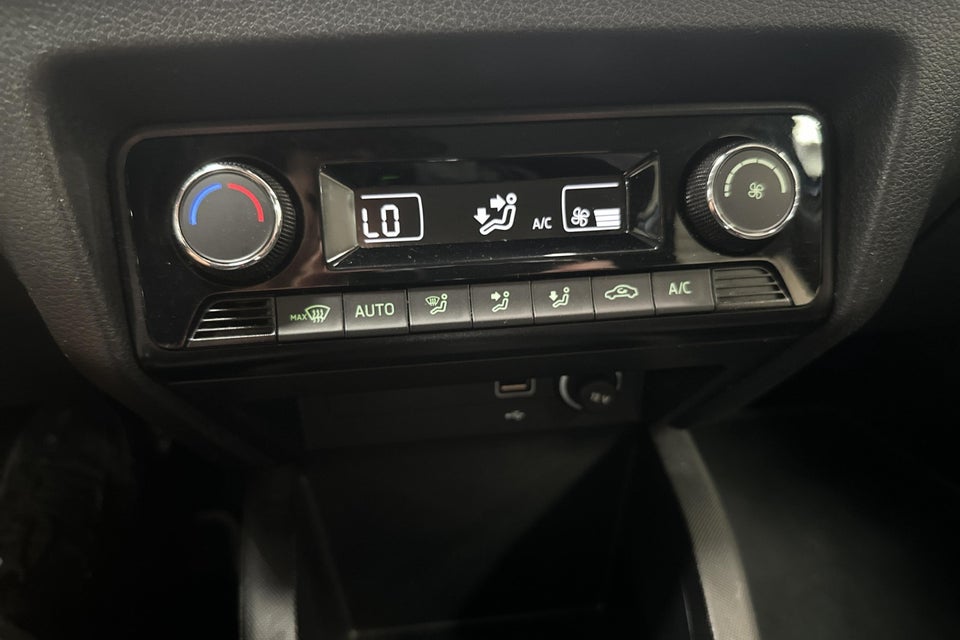 Skoda Fabia 1,0 TSi 95 Dynamic Combi DSG 5d