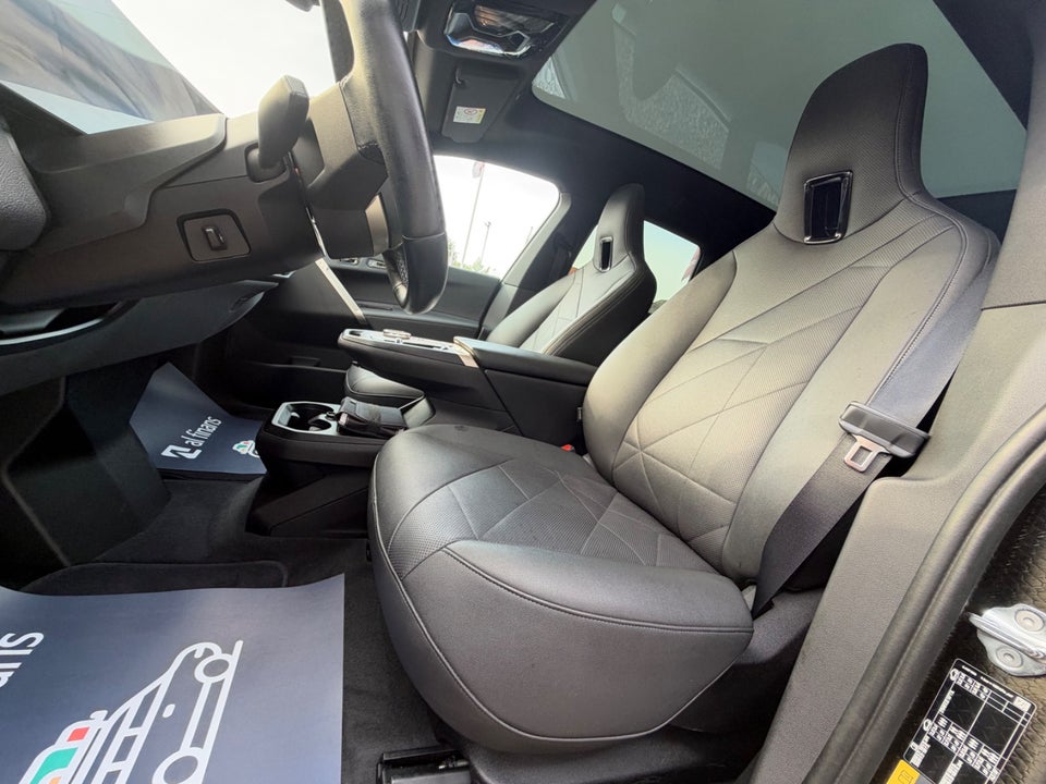 BMW iX xDrive40 Fully Charged 5d