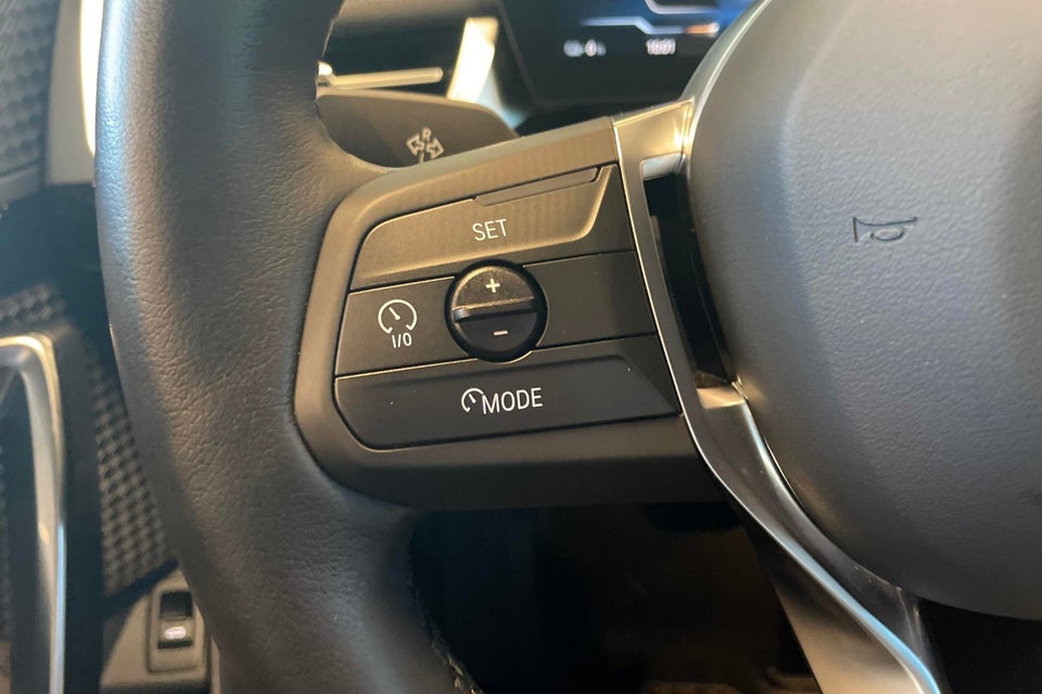 BMW iX1 xDrive30 X-Line 5d