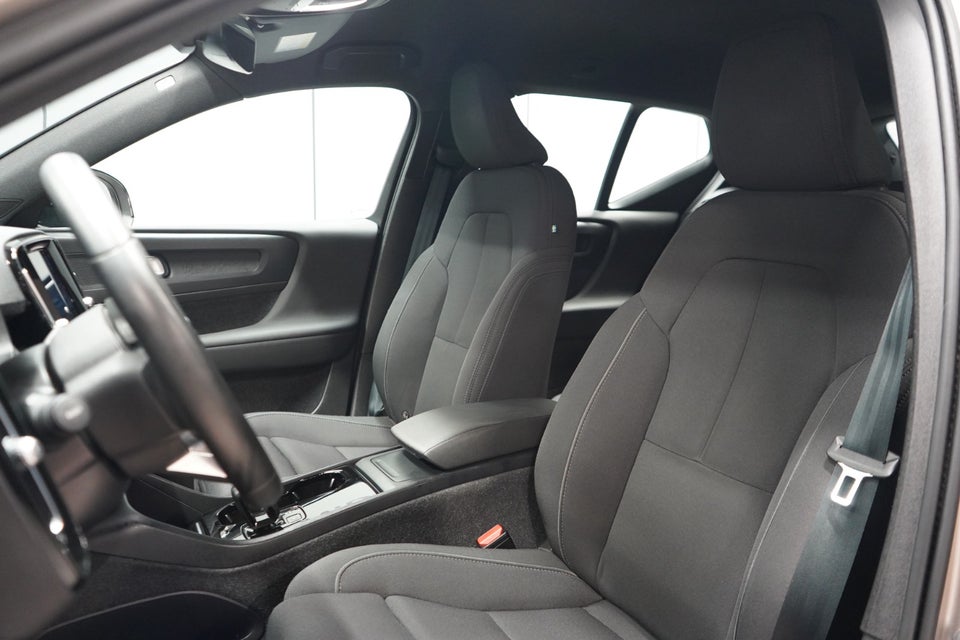 Volvo XC40 P6 ReCharge Plus 5d