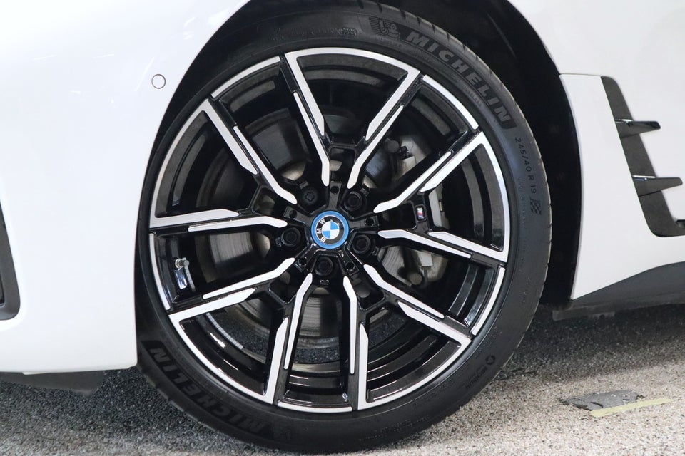 BMW i4 eDrive40 M-Sport 5d