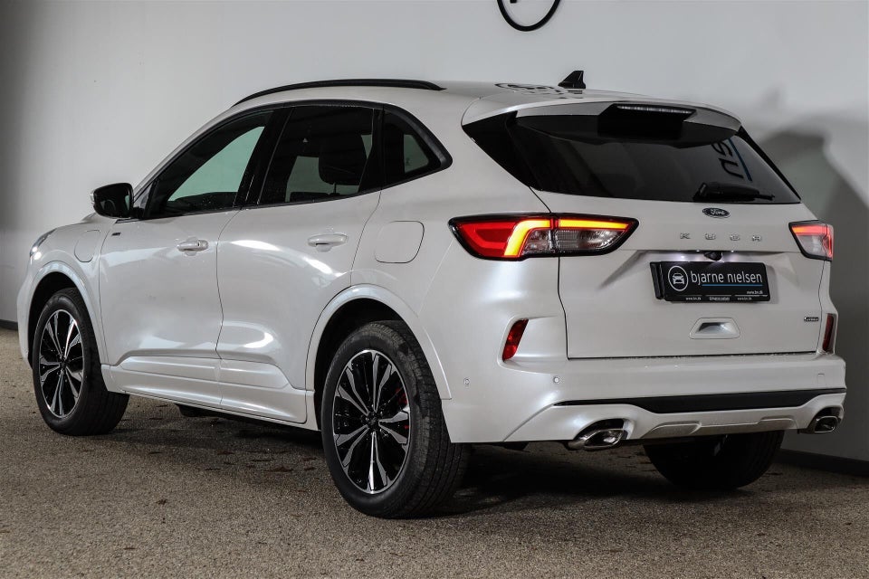 Ford Kuga 2,5 PHEV ST-Line X CVT 5d