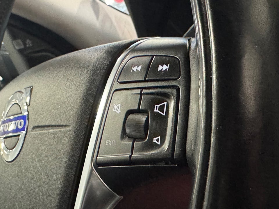 Volvo V70 2,0 D4 163 Momentum aut. Drive-E 5d