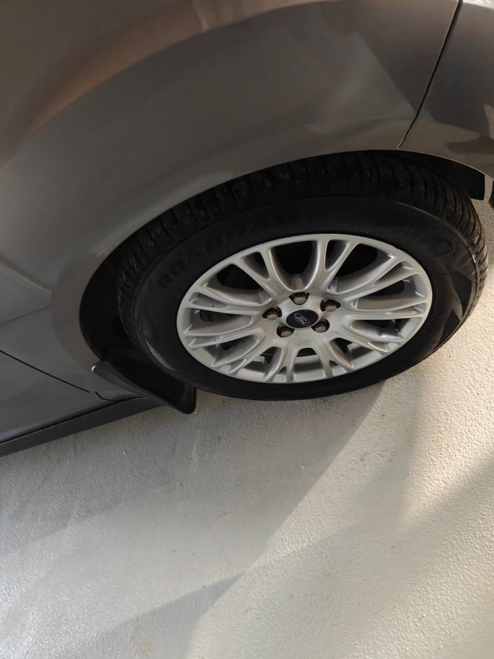 Ford C-MAX 1,6 Ti-VCT 105 Trend 5d