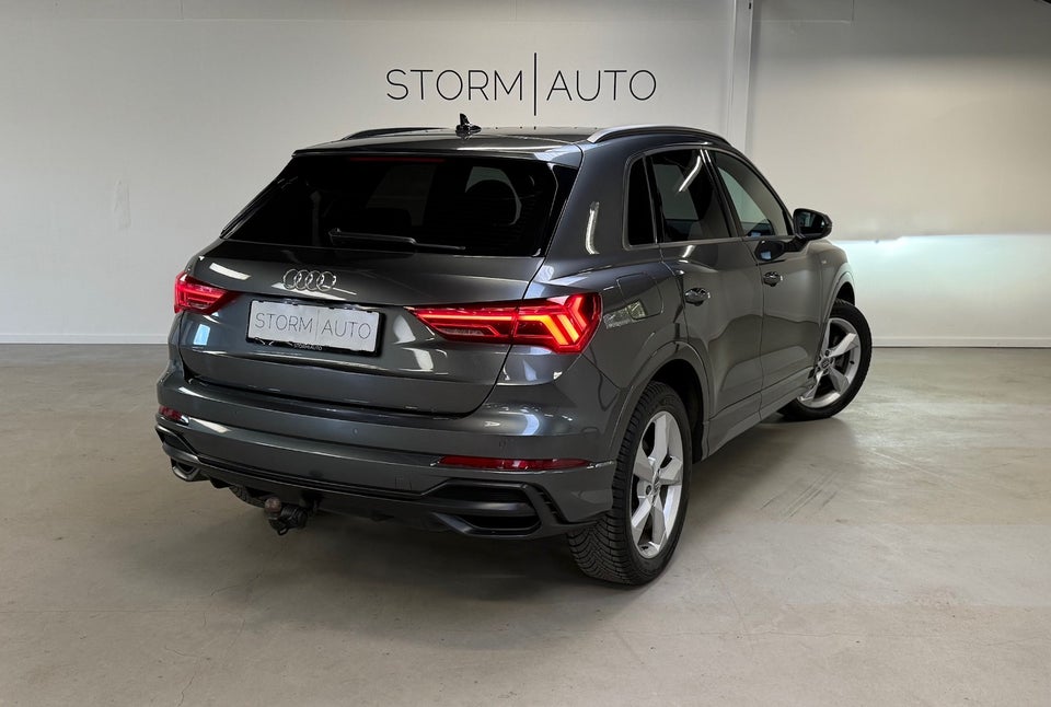 Audi Q3 45 TFSi e S-line S-tr. 5d