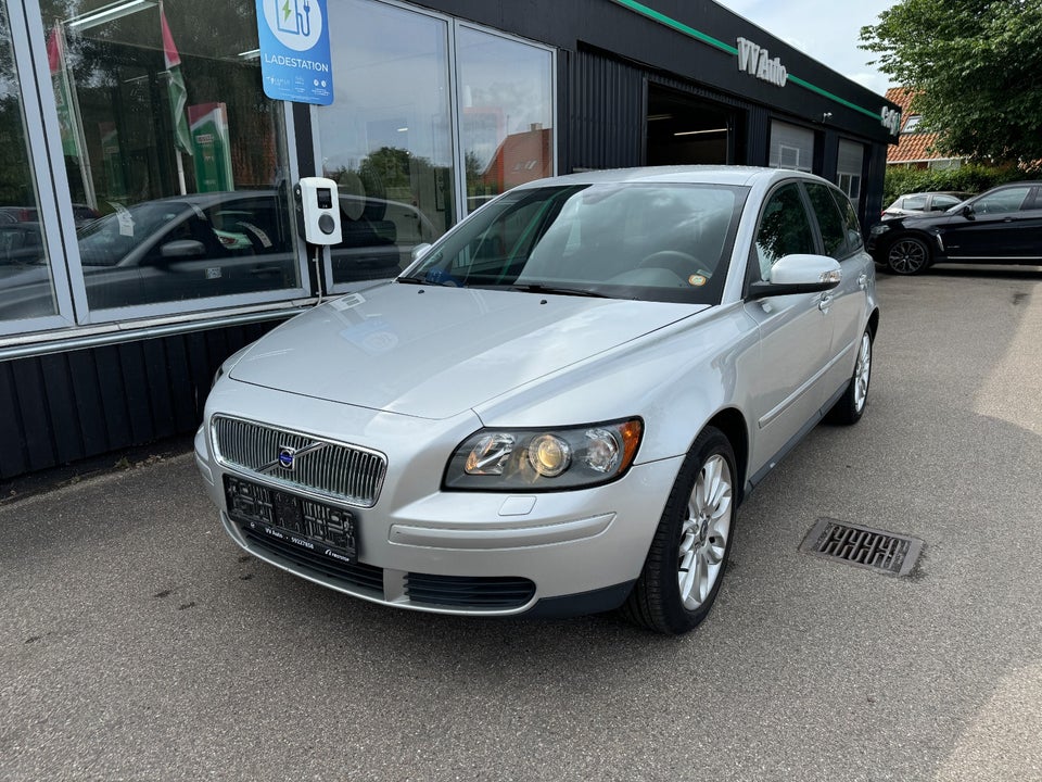 Volvo V50 1,6 Life 5d