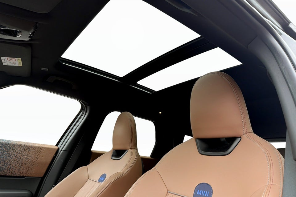 MINI Countryman SE Favoured Trim XL ALL4 5d