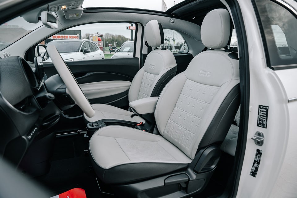 Fiat 500e 42 la Prima by Bocelli Cabrio 2d