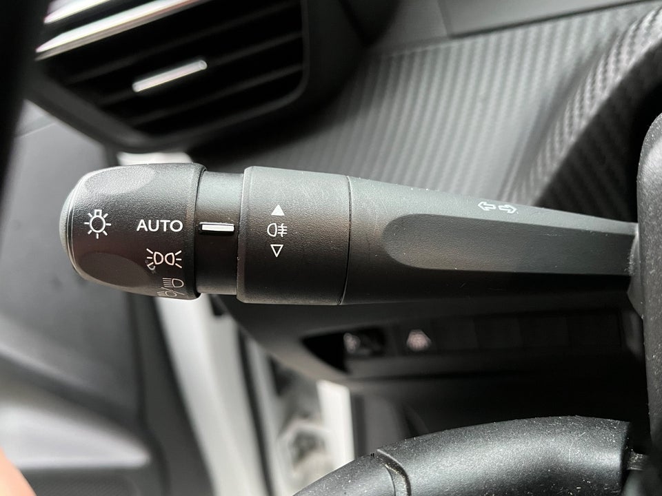 Peugeot 208 1,2 PureTech 75 Active+ 5d