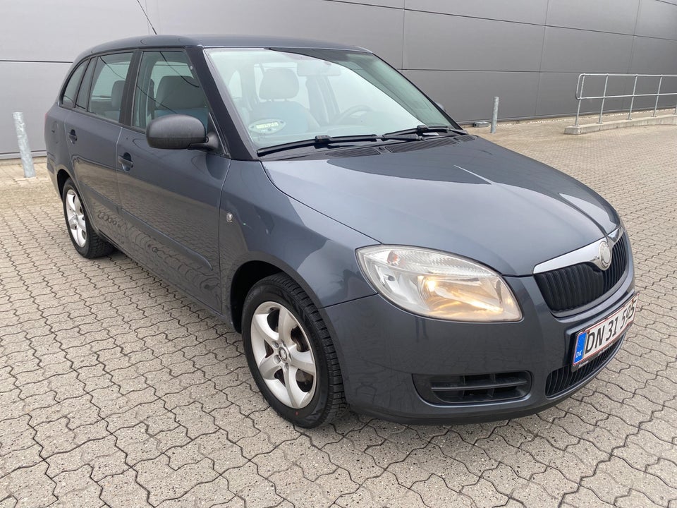 Skoda Fabia 1,4 16V Ambiente 5d