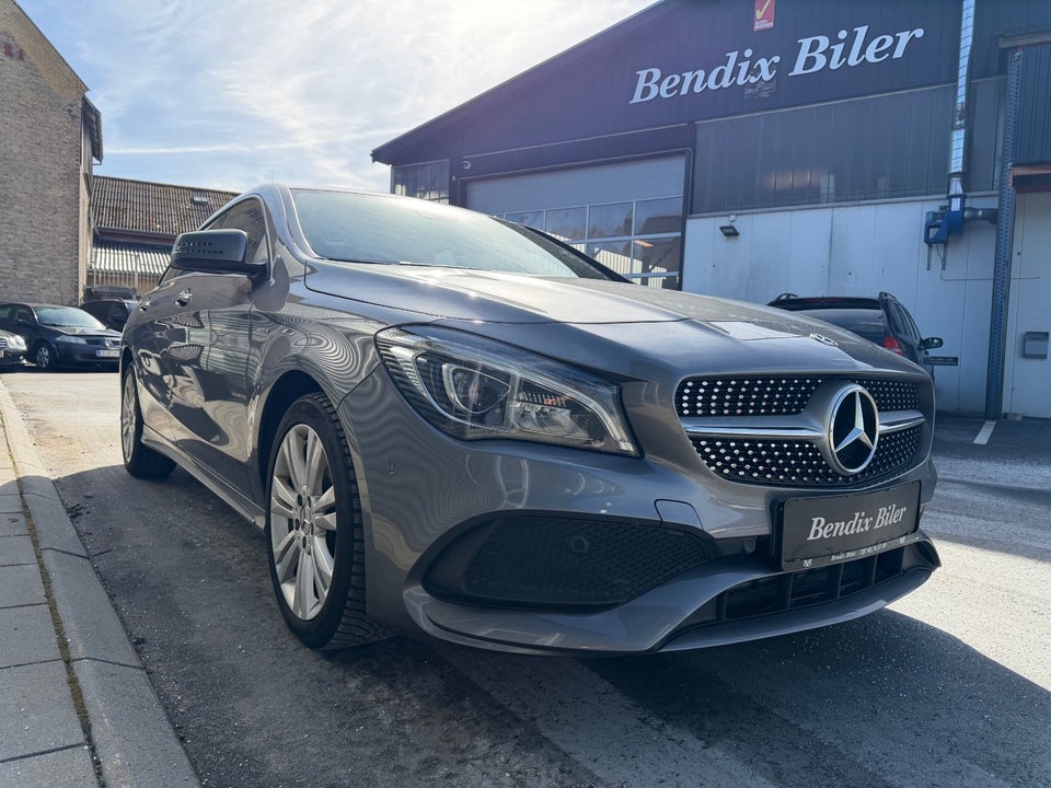 Mercedes CLA200 1,6 AMG Line Shooting Brake aut. 5d