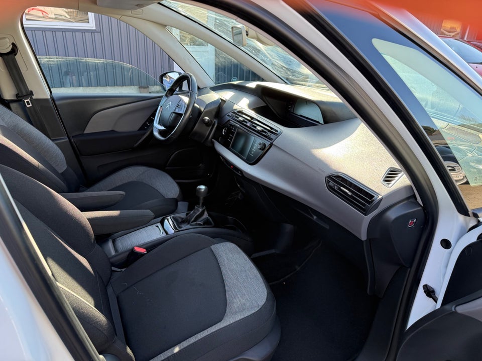 Citroën Grand C4 Picasso 1,2 PureTech 130 Cool 7prs 5d