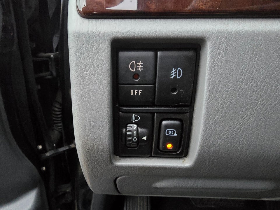 Suzuki Grand Vitara 2,5 V6 Active aut. Van 5d