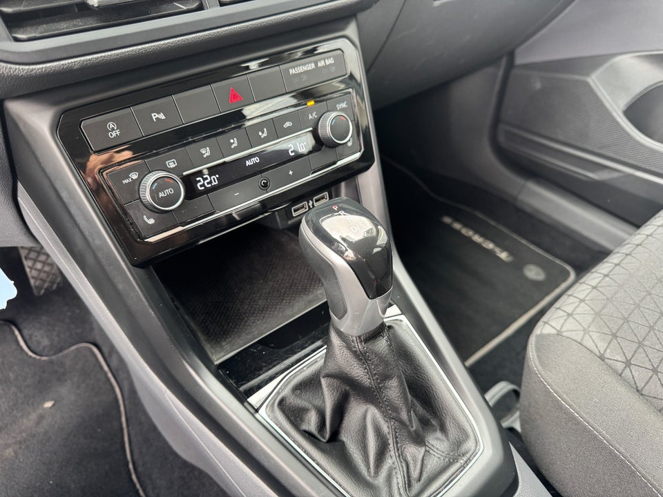 VW T-Cross 1,0 TSi 110 Life DSG 5d