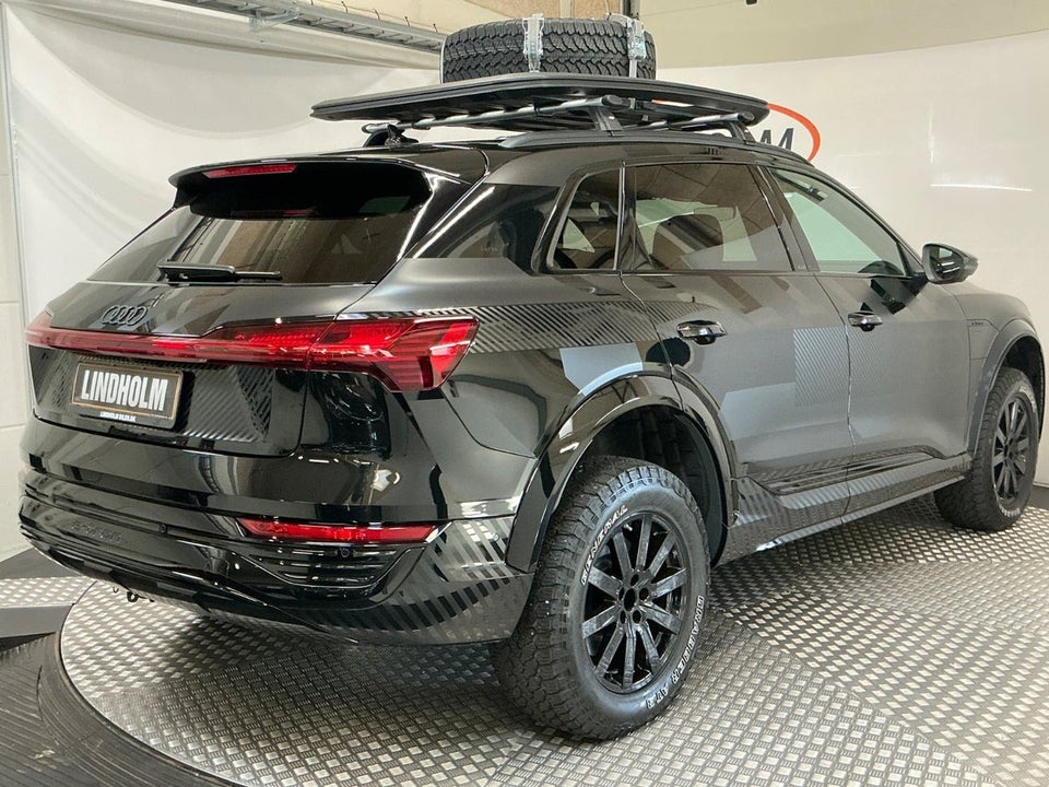 Audi Q8 e-tron 55 Dakar Edition quattro 5d