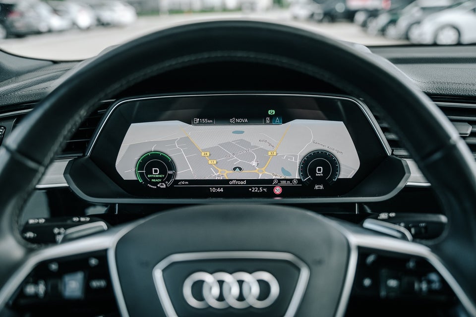 Audi e-tron 55 S-line Prestige Sportback quattro 5d