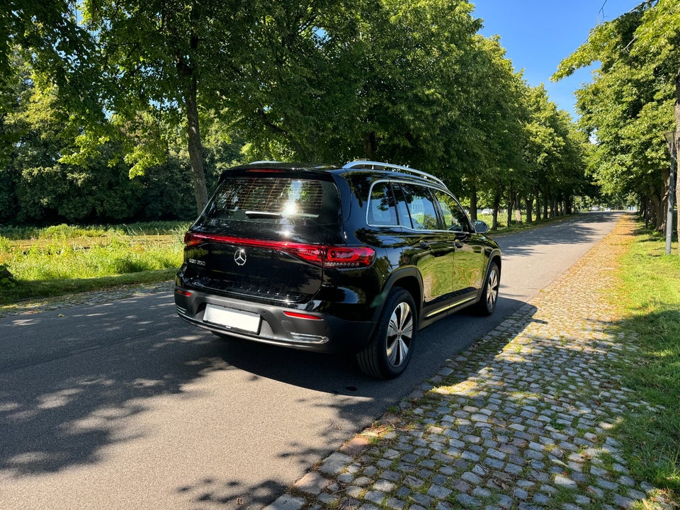 Mercedes EQB250 Progressive 7prs 5d