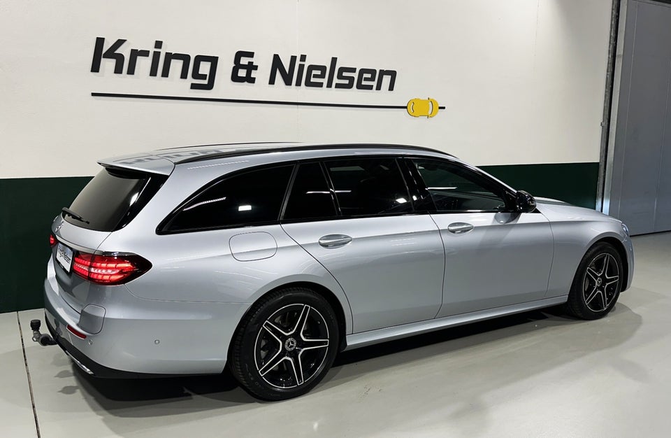 Mercedes E300 de 2,0 AMG Line stc. aut. 5d