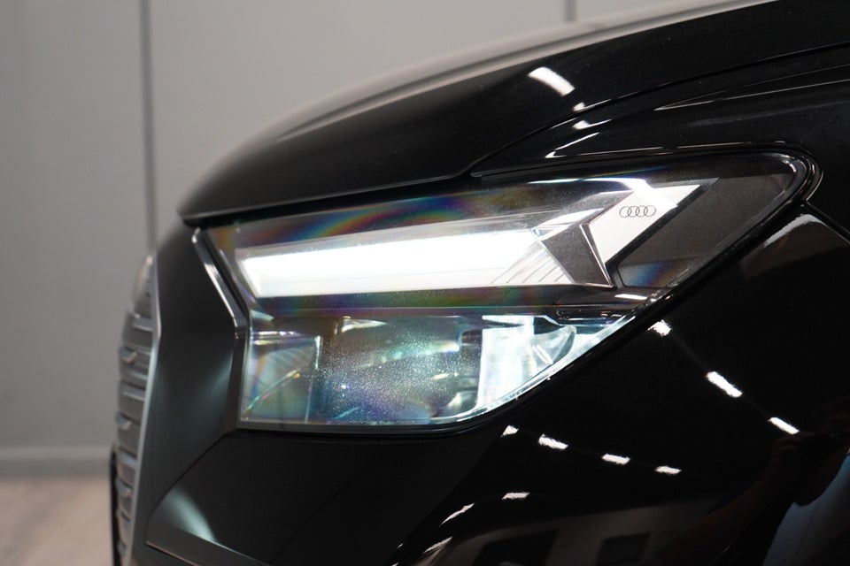 Audi Q4 e-tron 45 S-line 5d