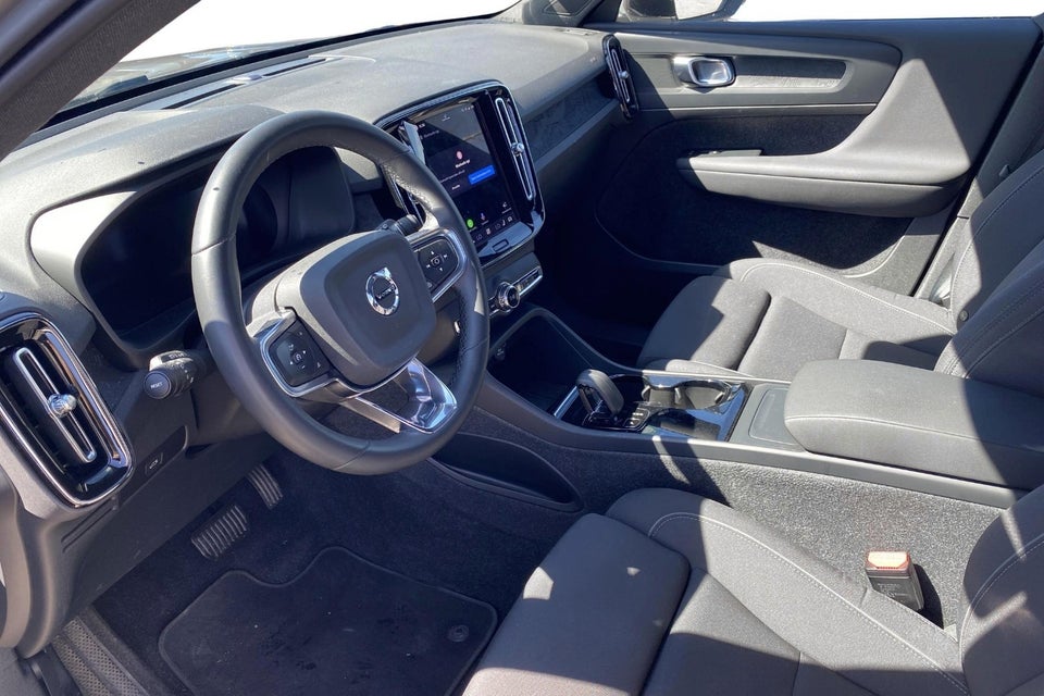 Volvo XC40 ReCharge Extended Range Core 5d
