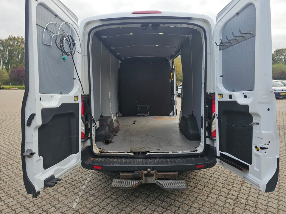 Ford Transit 350 L2 Van 2,0 TDCi 170 Trend aut. H2 FWD