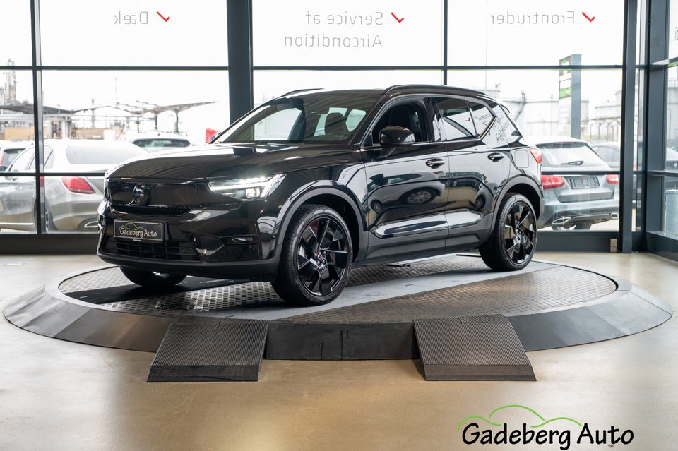 Volvo EX40 Extended Range Ultra Black Edition 5d