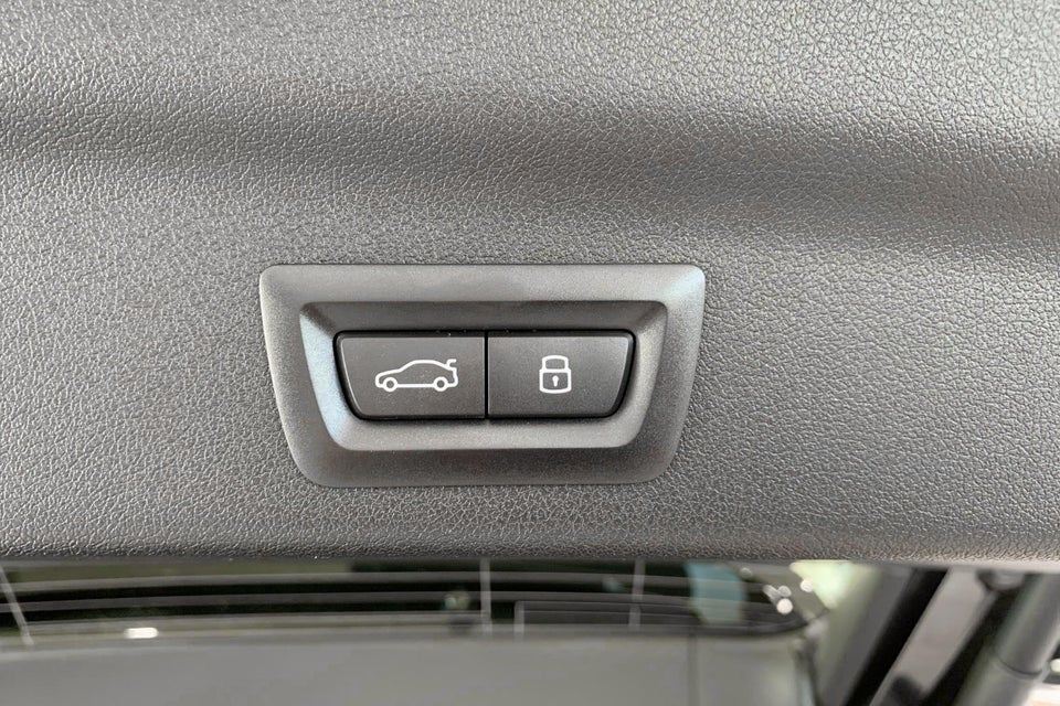 BMW iX1 eDrive20 M-Sport 5d