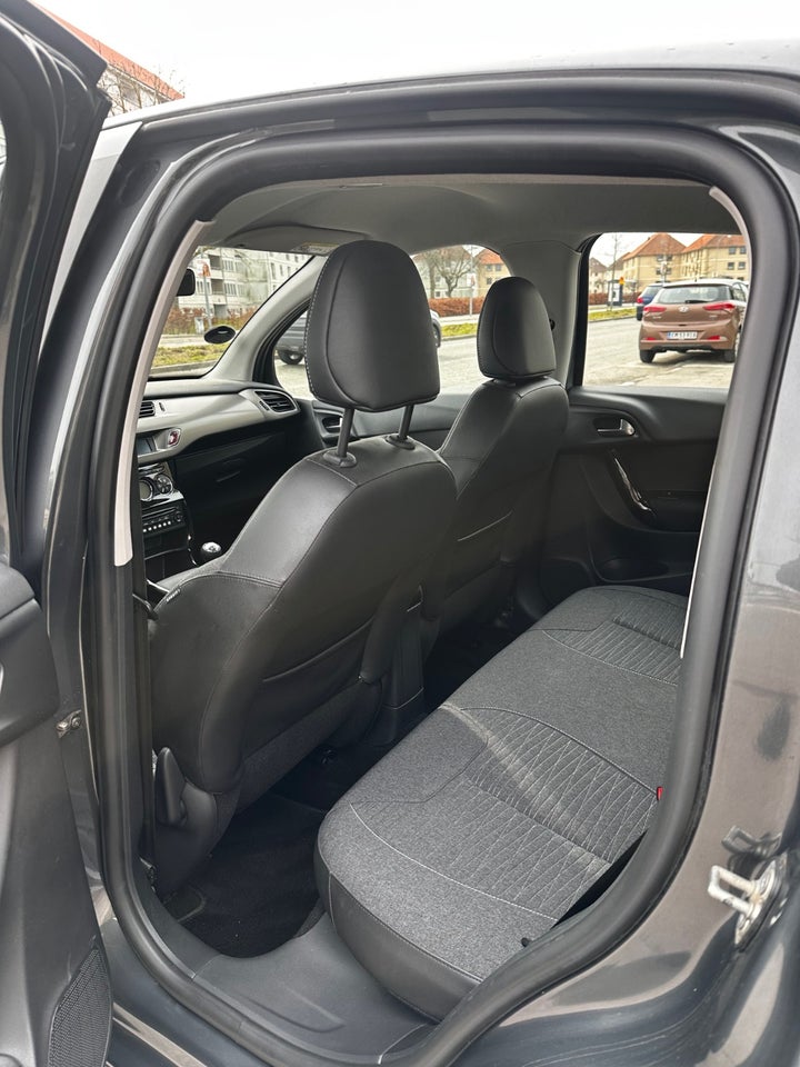 Citroën C3 1,6 BlueHDi 100 Feel Complet 5d