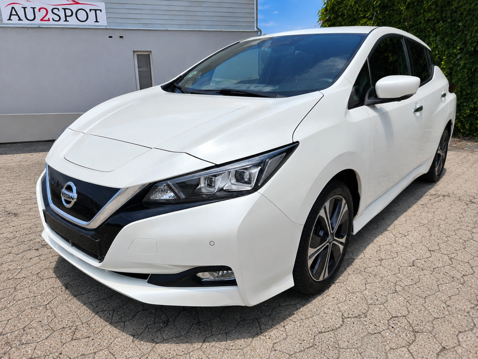 Nissan Leaf 40 N-Connecta 5d